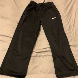 Kids size medium Nike gym pants